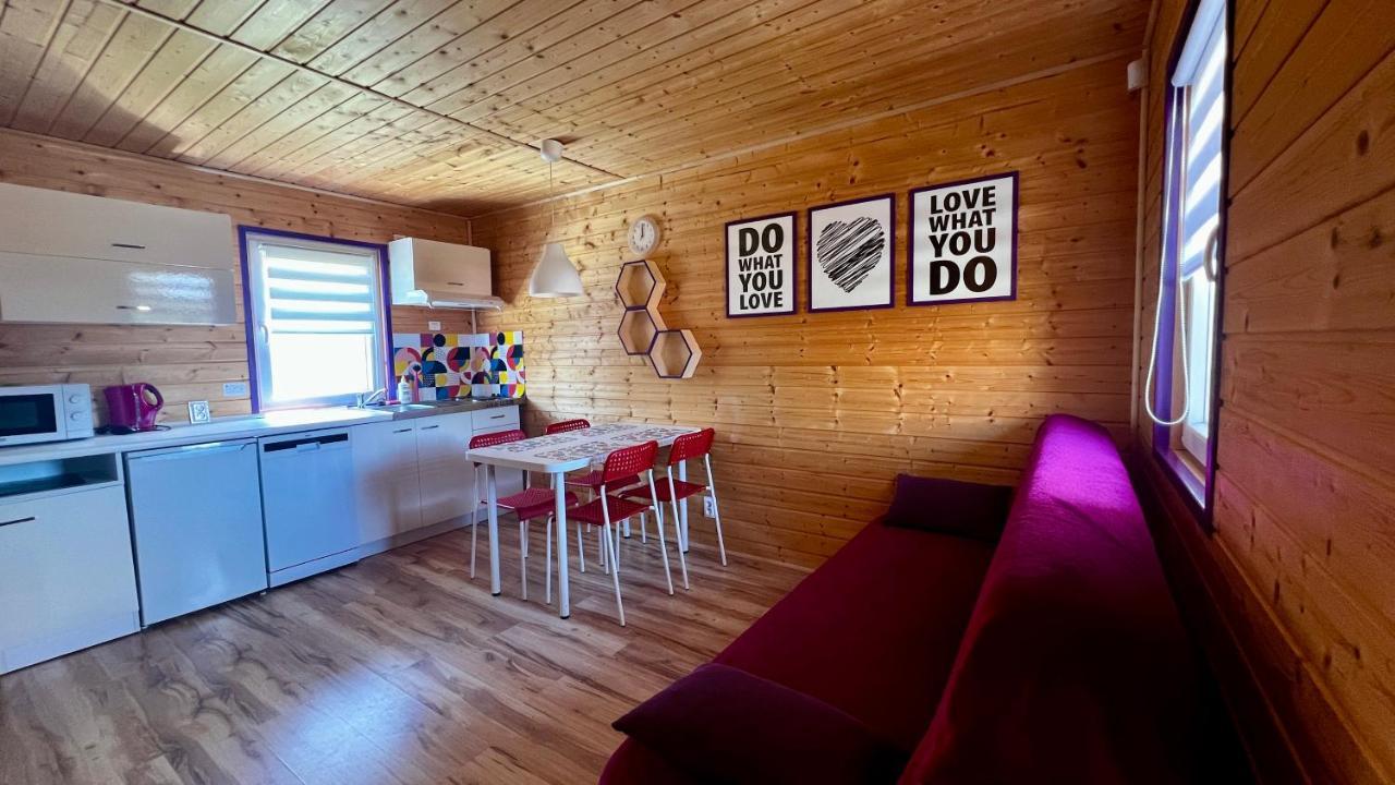 Kolorowe Domki Jarosławiec Exterior foto